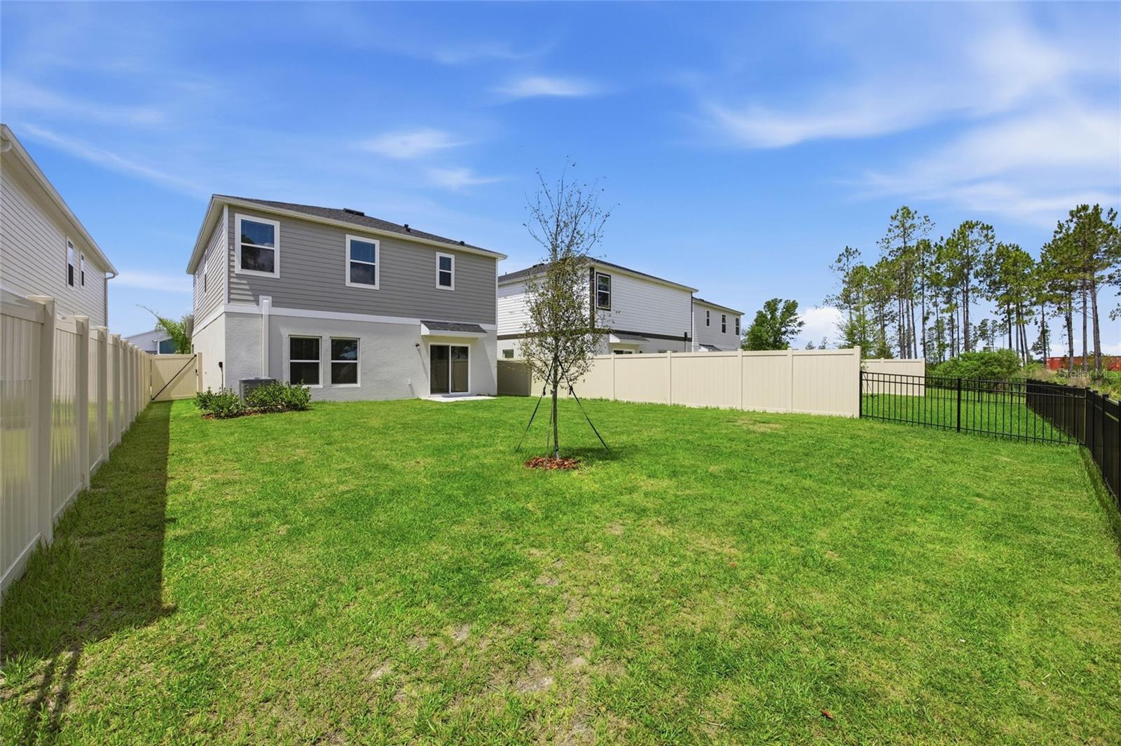 Image 49 of 69 For 37114 Sagemoor Drive