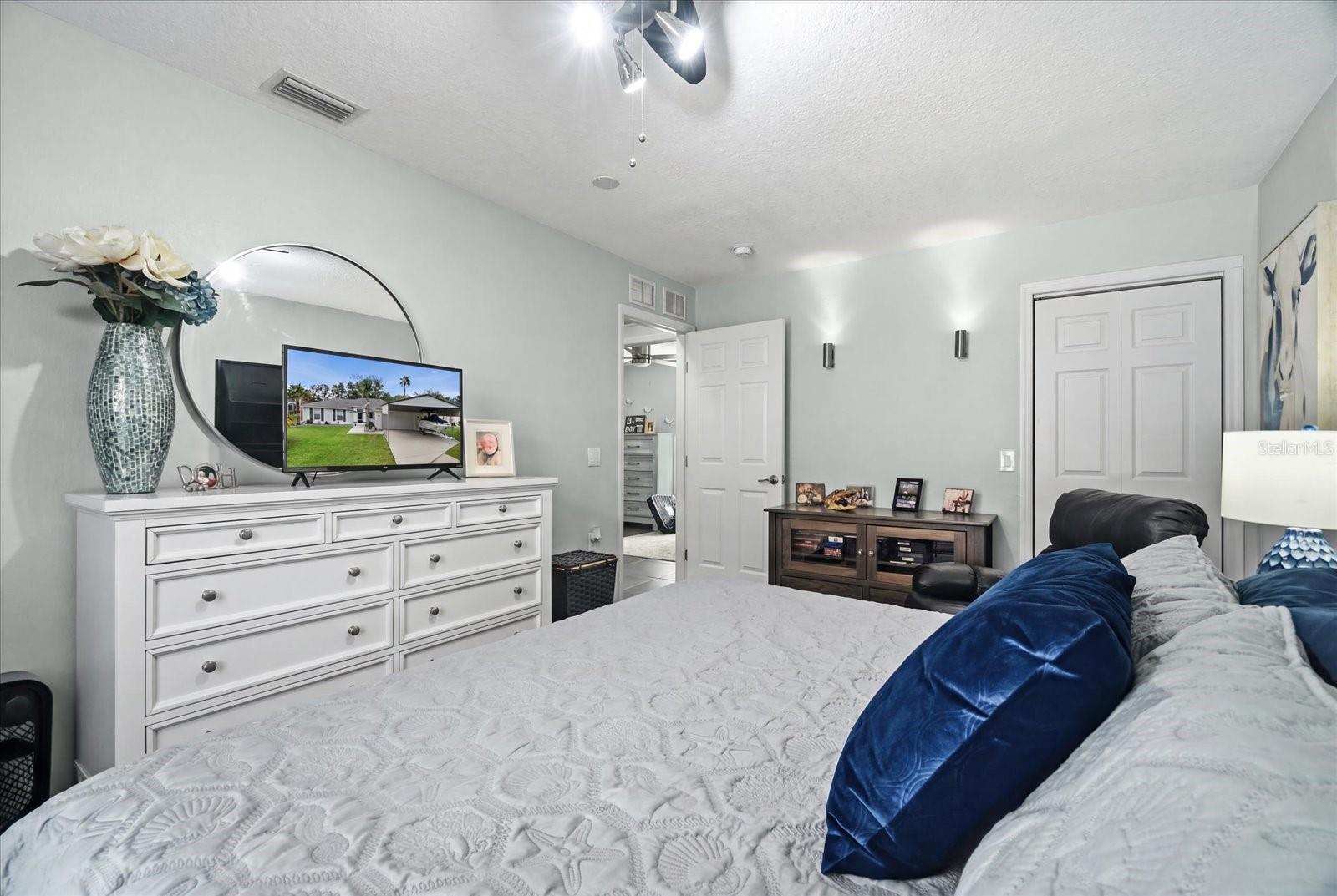 Image 21 of 48 For 4457 E Avocet Court