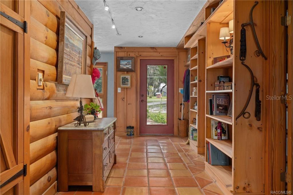Image 12 of 50 For 8004 E Halcyon Isle Court