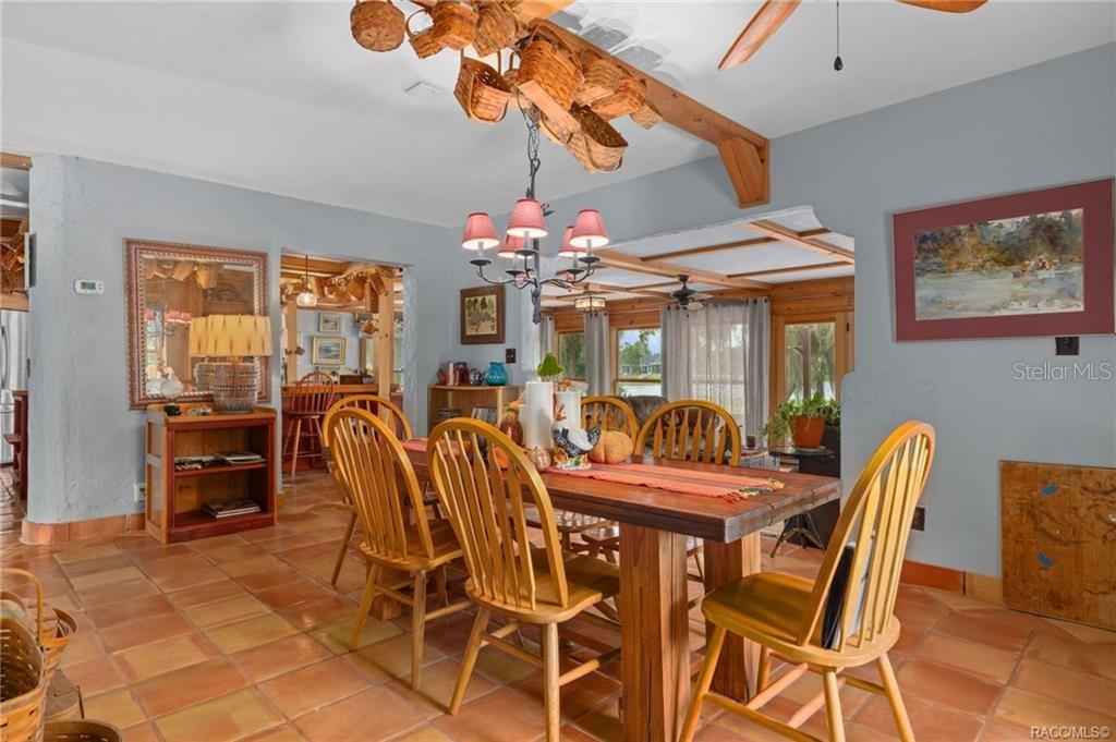 Image 14 of 50 For 8004 E Halcyon Isle Court