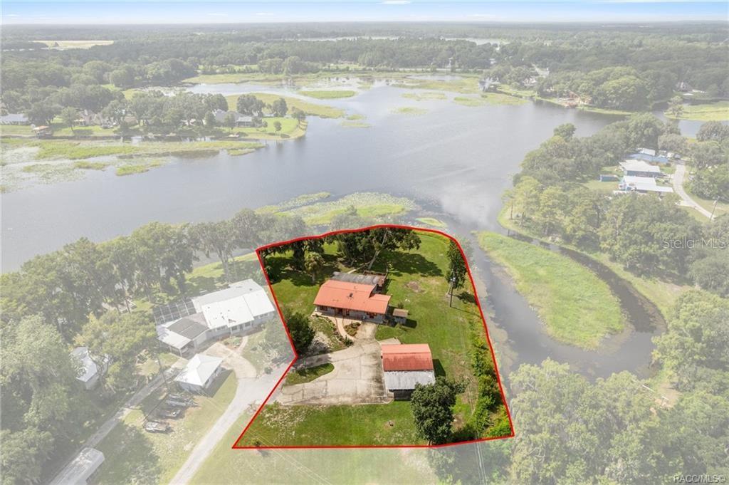 Image 2 of 50 For 8004 E Halcyon Isle Court