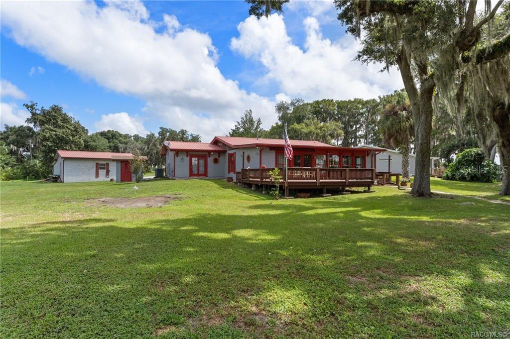Image 43 of 50 For 8004 E Halcyon Isle Court