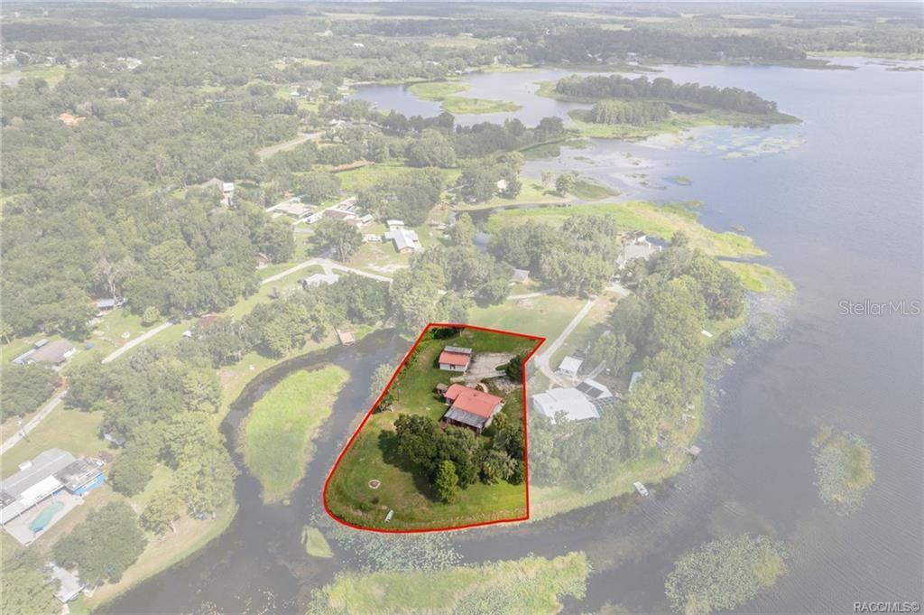 Image 6 of 50 For 8004 E Halcyon Isle Court