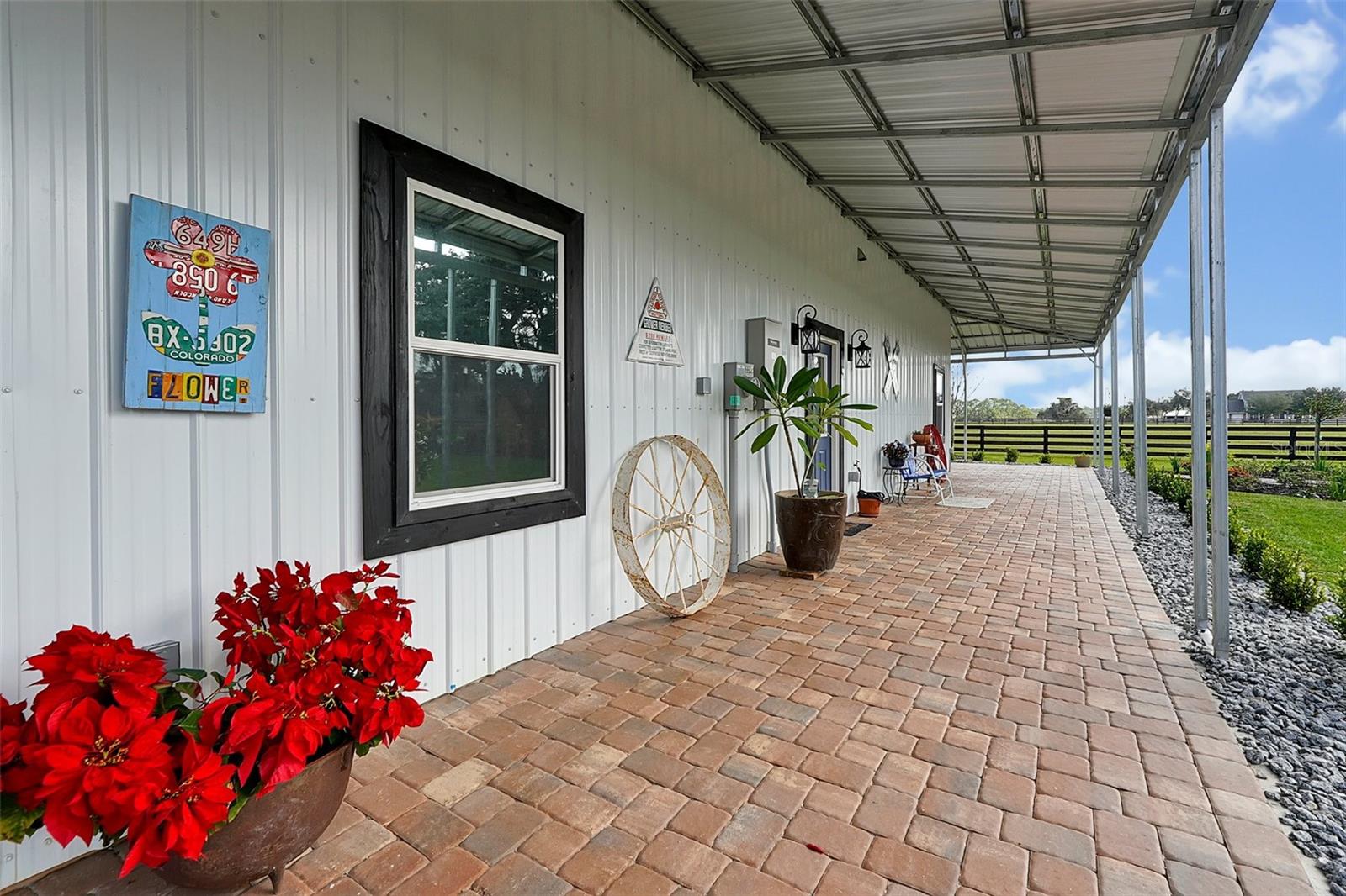 Listing photo id 39 for 3395 Lake Buffum Road E