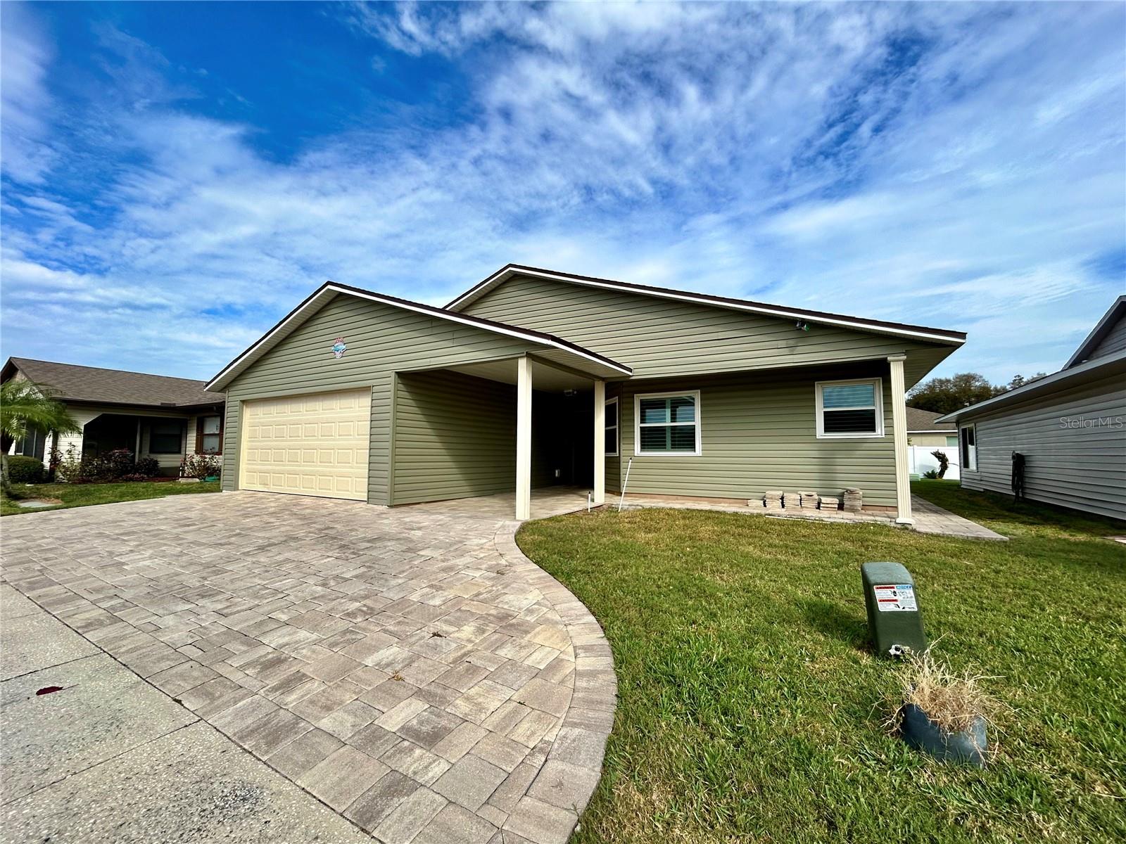 Image 2 of 26 For 1957 Prairie Dunes Circle N