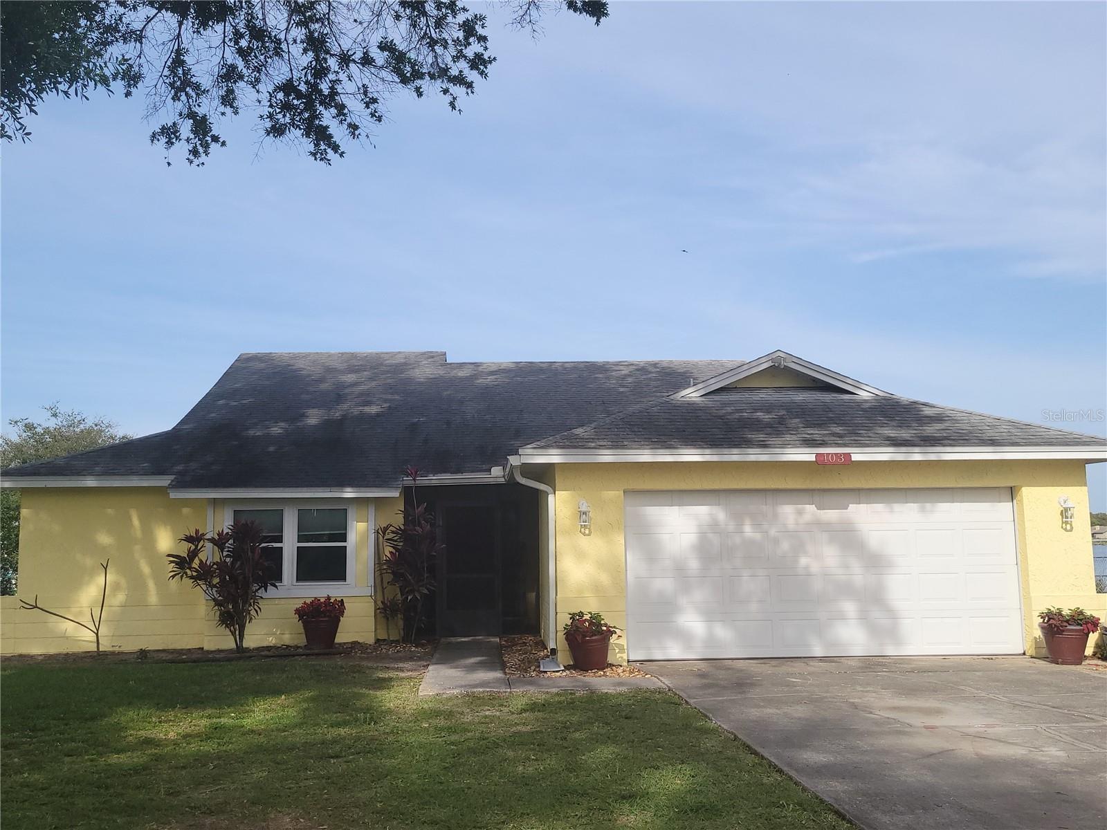 Details for 103 Lake Thomas Drive, WINTER HAVEN, FL 33880