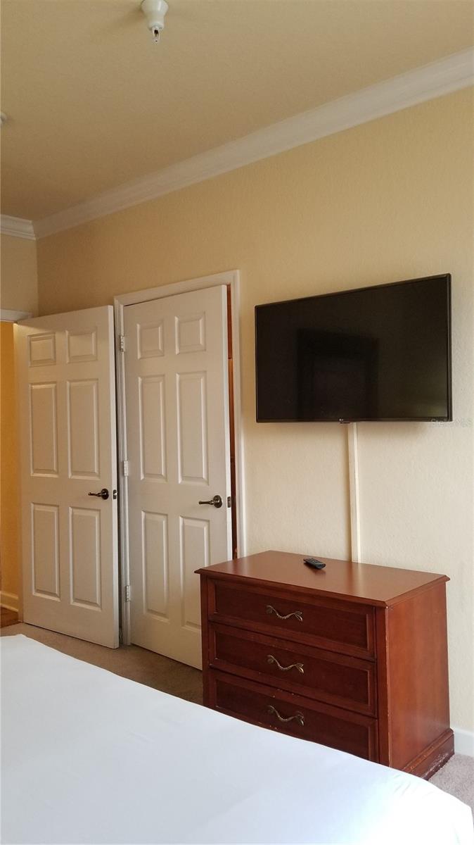 Image 11 of 27 For 8010 Tuscany Way 5308