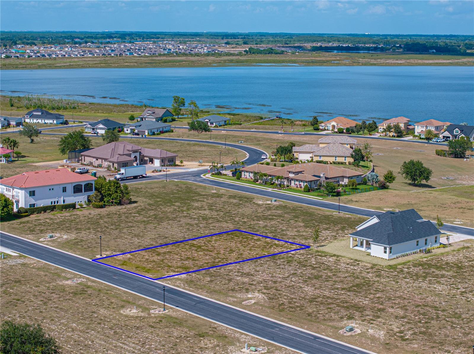 Image 9 of 72 For 158 Blazing Star Avenue