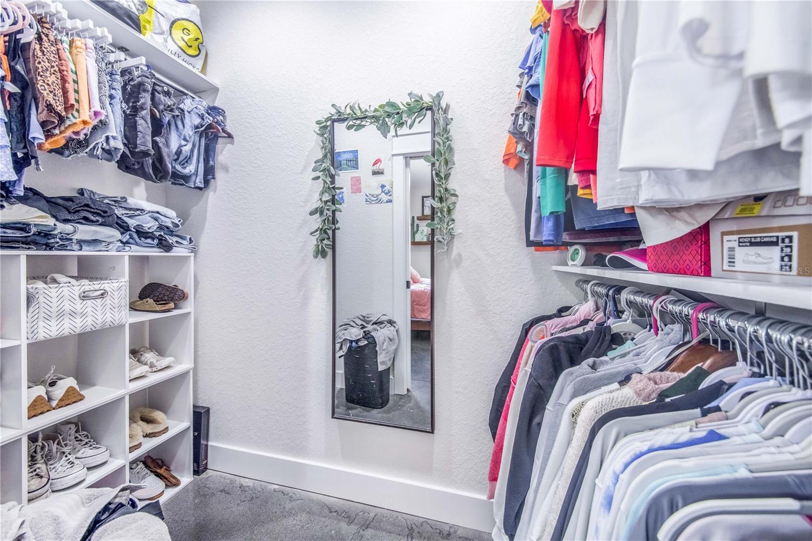 Image 29 of 56 For 12510 Lake Hatchineha Road