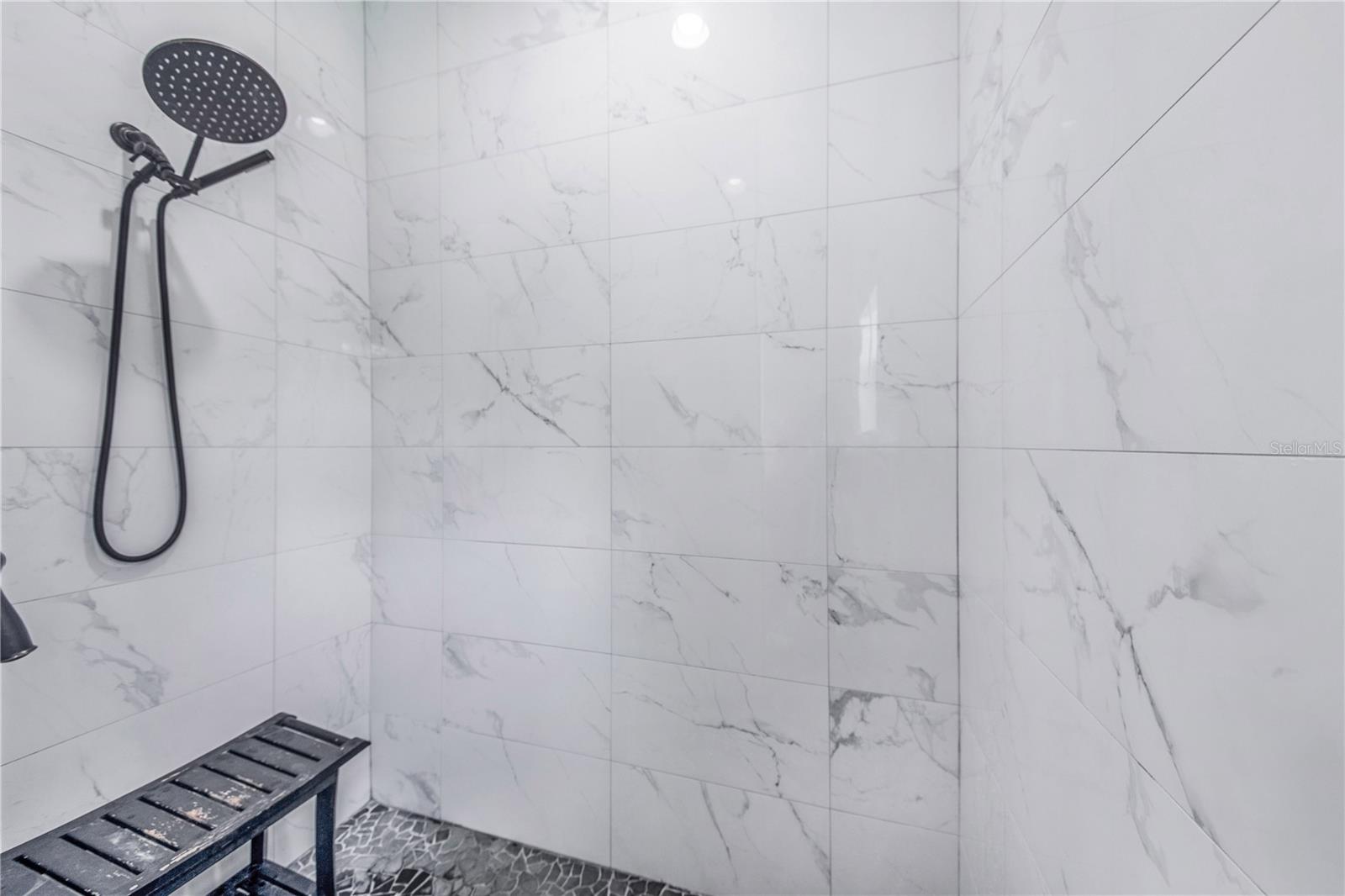 Image 31 of 56 For 12510 Lake Hatchineha Road