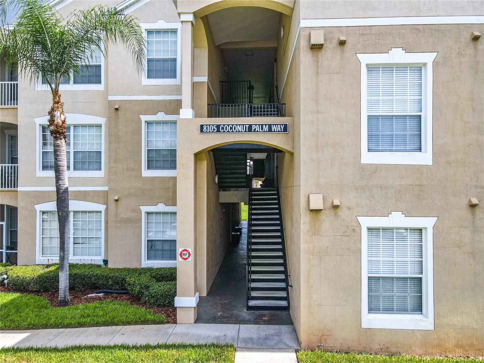 Image 1 of 41 For 8105 Coconut Palm Way 204