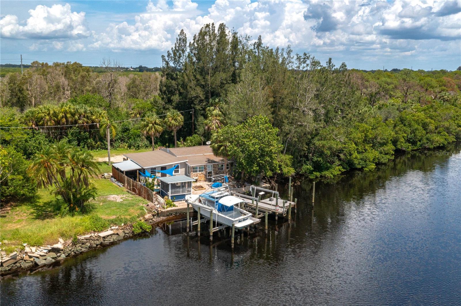 Details for 1422 Bayshore Road, RUSKIN, FL 33570