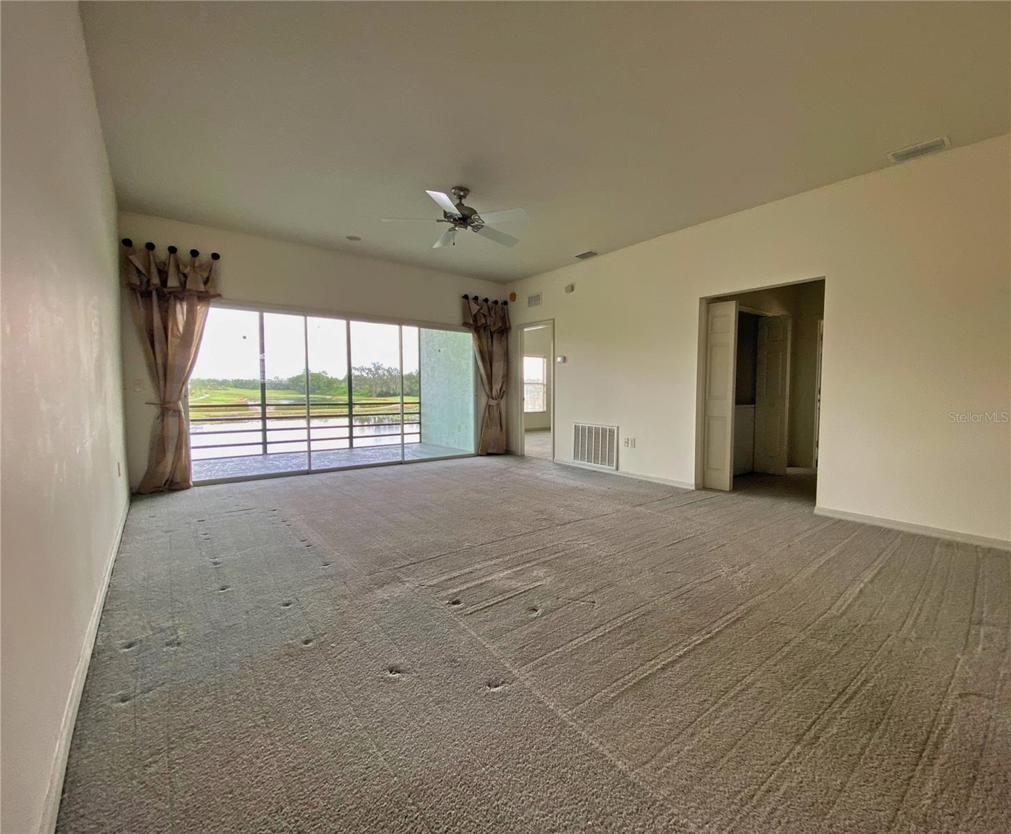 Image 4 of 45 For 1202 Ashton Palms Drive 6