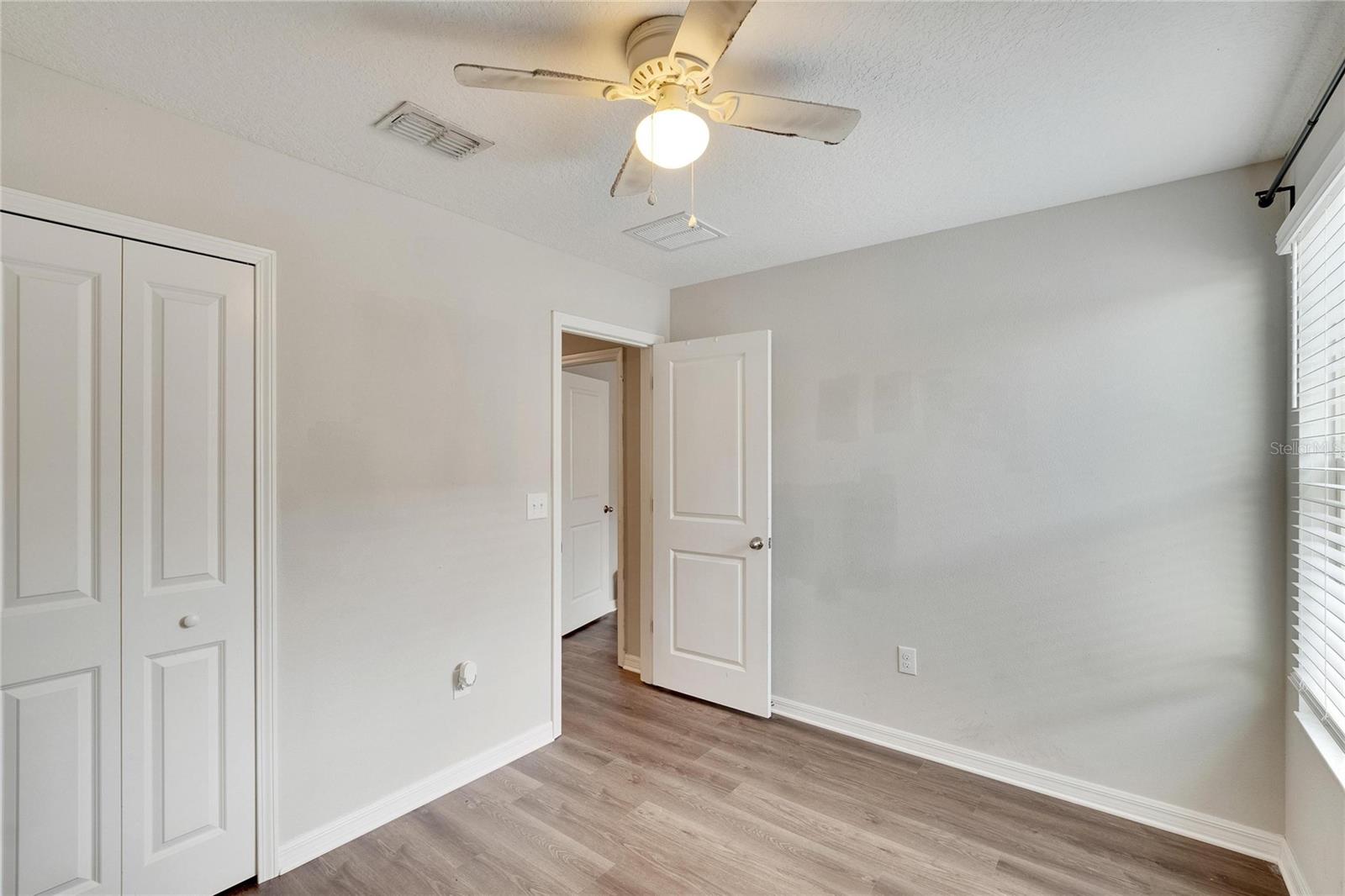 Listing photo id 30 for 12730 Lemon Pepper Drive