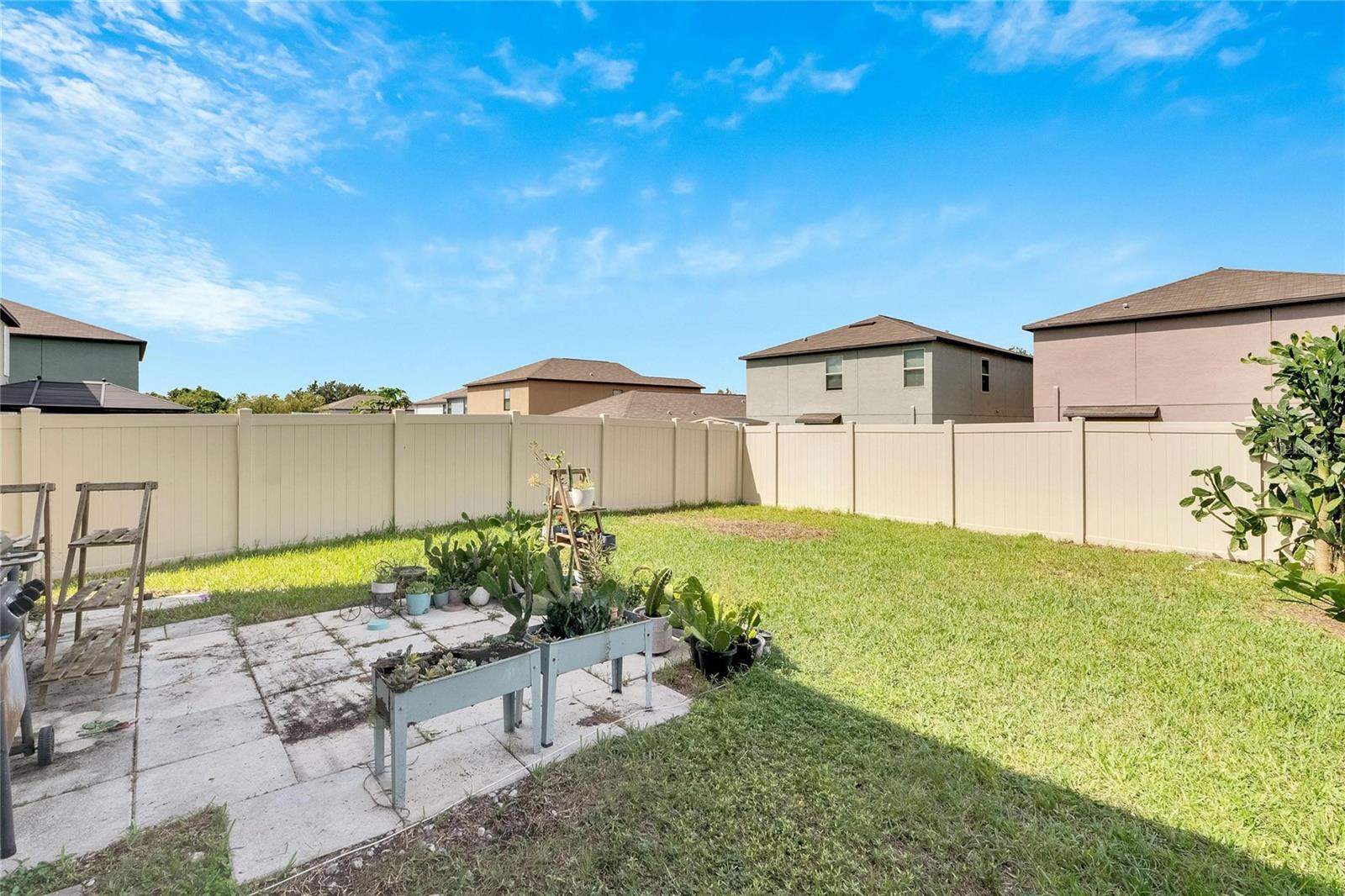 Listing photo id 45 for 12730 Lemon Pepper Drive