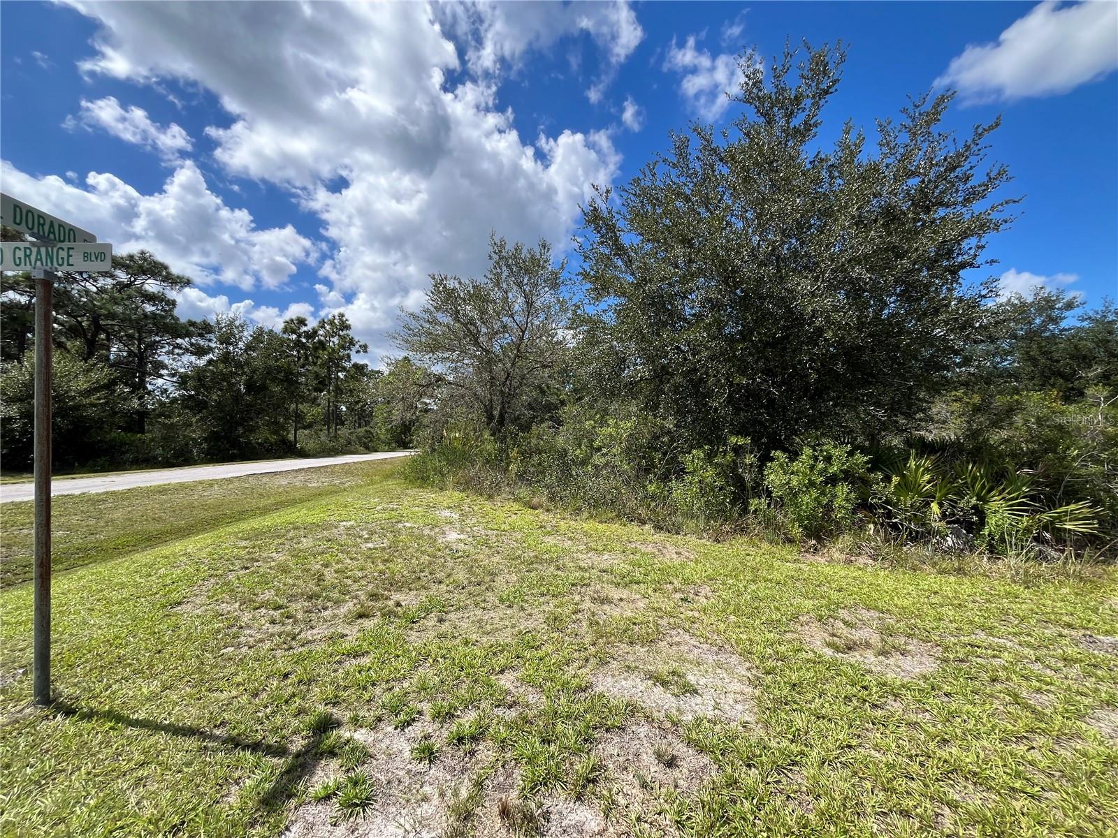 Details for 2 El Dorado Drive, INDIAN LAKE ESTATES, FL 33855