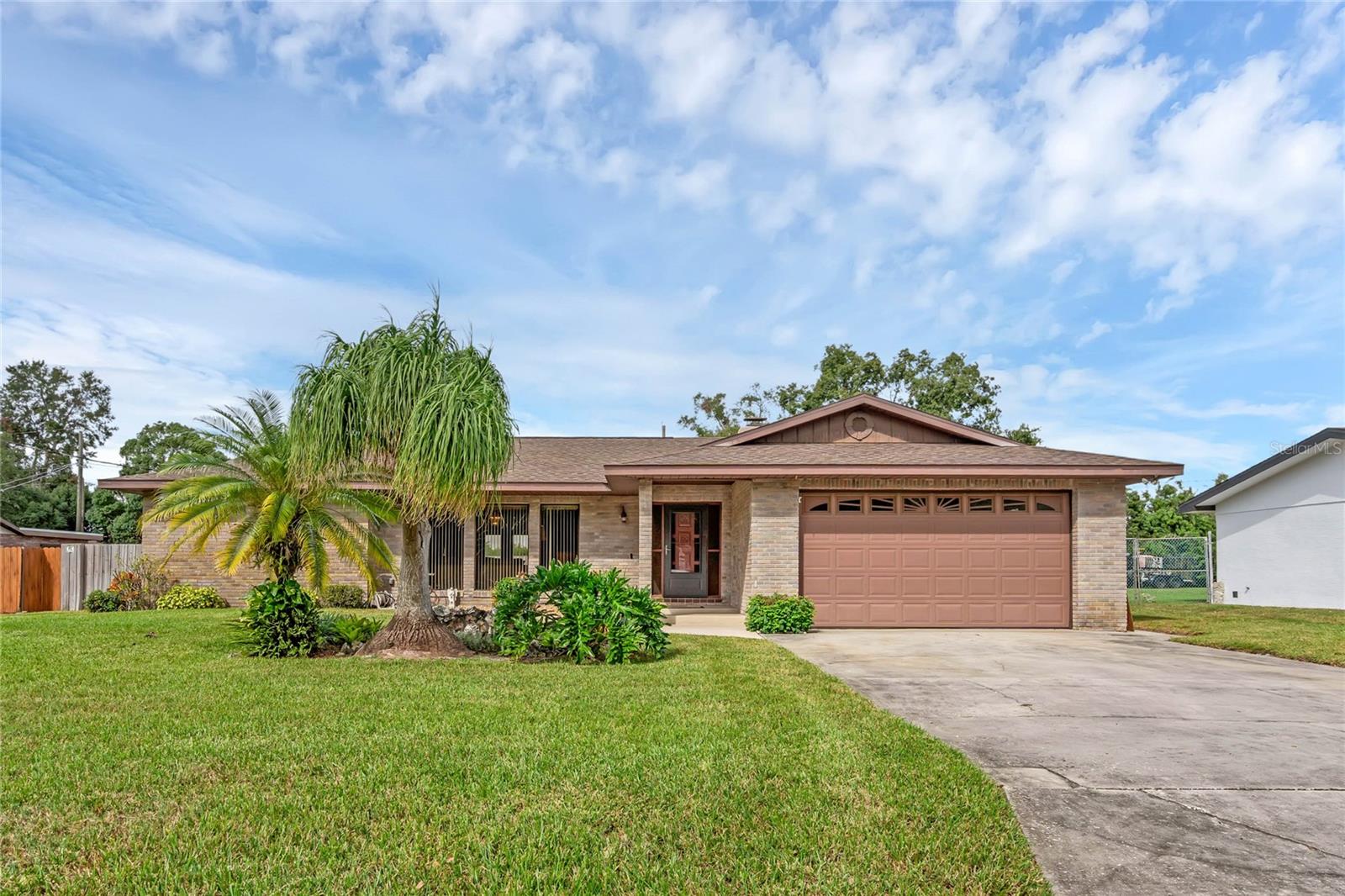 Details for 524 Coleman Drive W, WINTER HAVEN, FL 33884