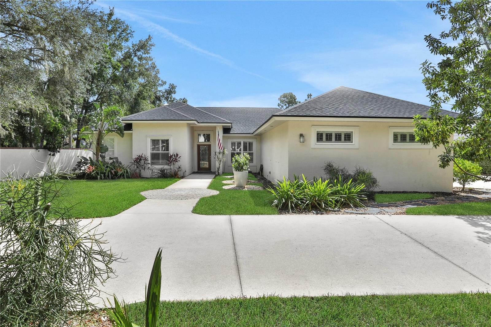 Details for 2609 Wyndsor Oaks Court, WINTER HAVEN, FL 33884