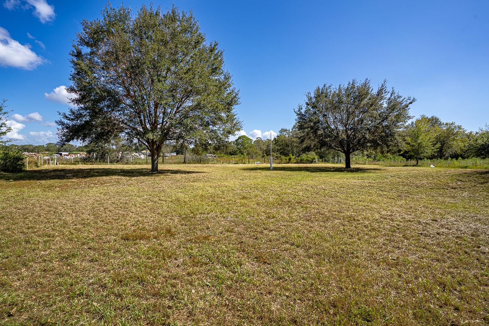 Image 60 of 61 For 4725 Duck Key Street