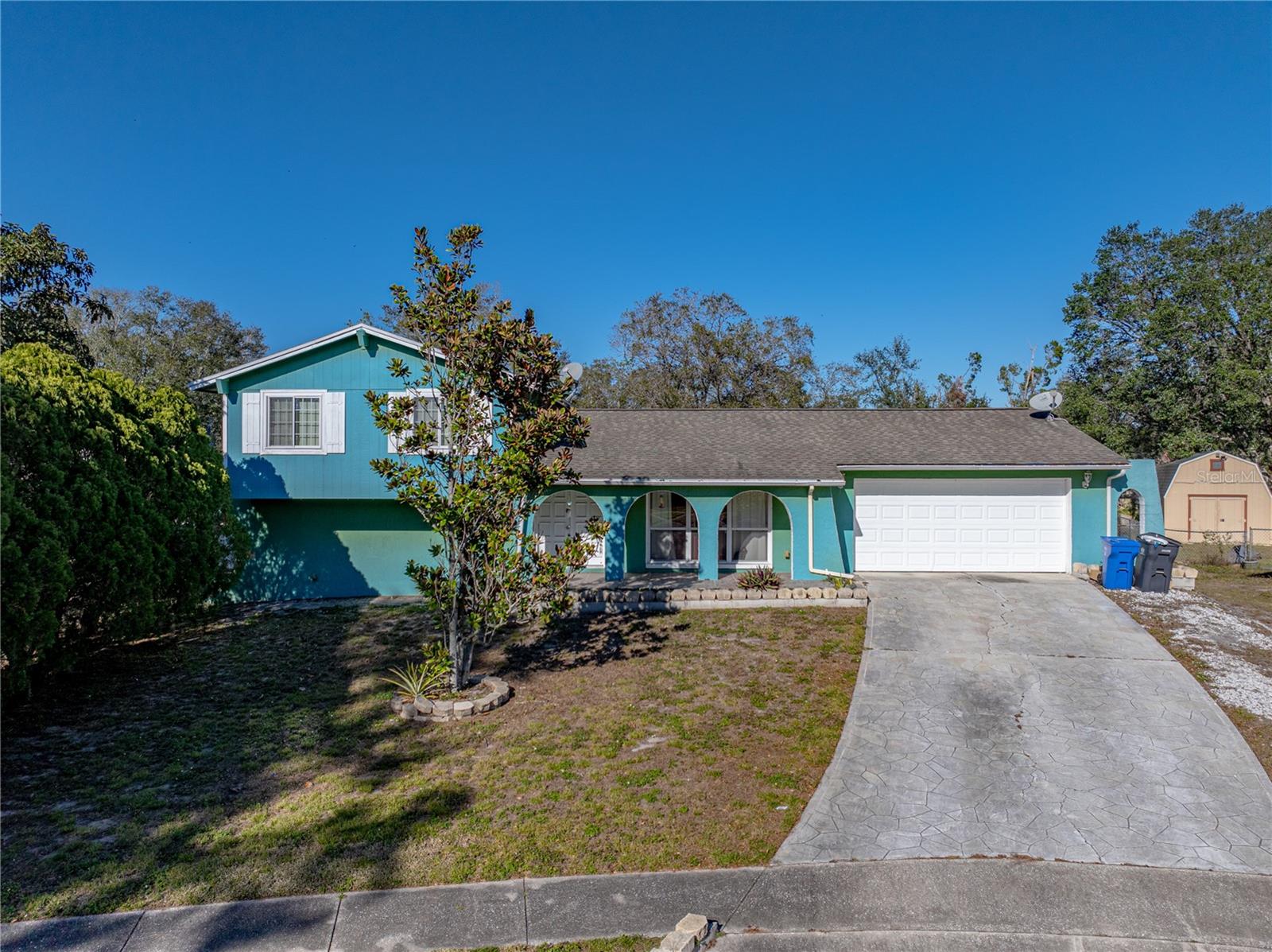 Details for 1008 Highgrove Court, VALRICO, FL 33596