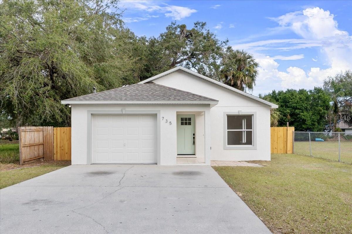 Details for 735 Avenue R Ne, WINTER HAVEN, FL 33881