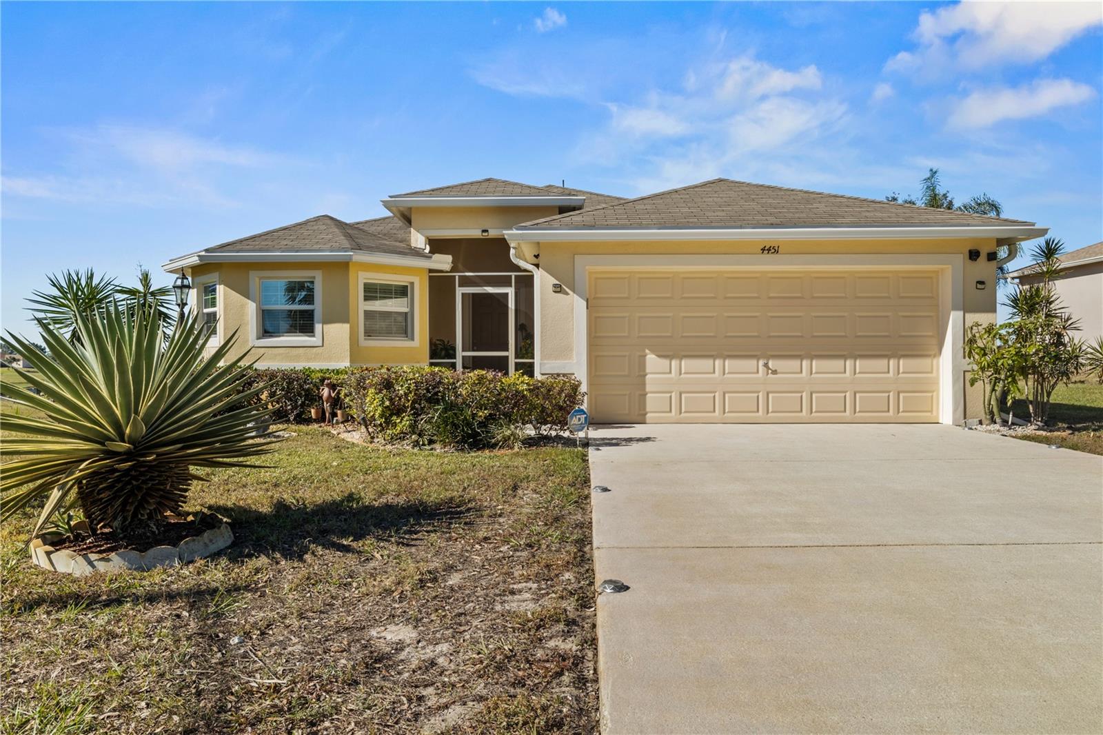 Listing Details for 4451 Dinner Lake Boulevard, LAKE WALES, FL 33859