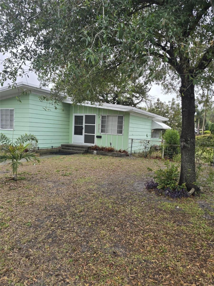 Details for 2700 9th Avenue N, ST PETERSBURG, FL 33713