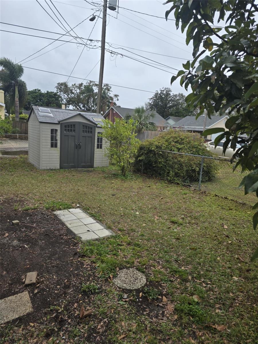 Image 2 of 15 For 2700 9th Avenue N