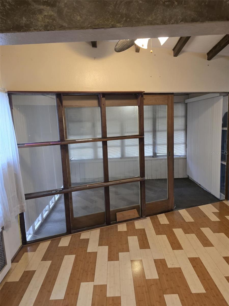 Image 6 of 15 For 2700 9th Avenue N