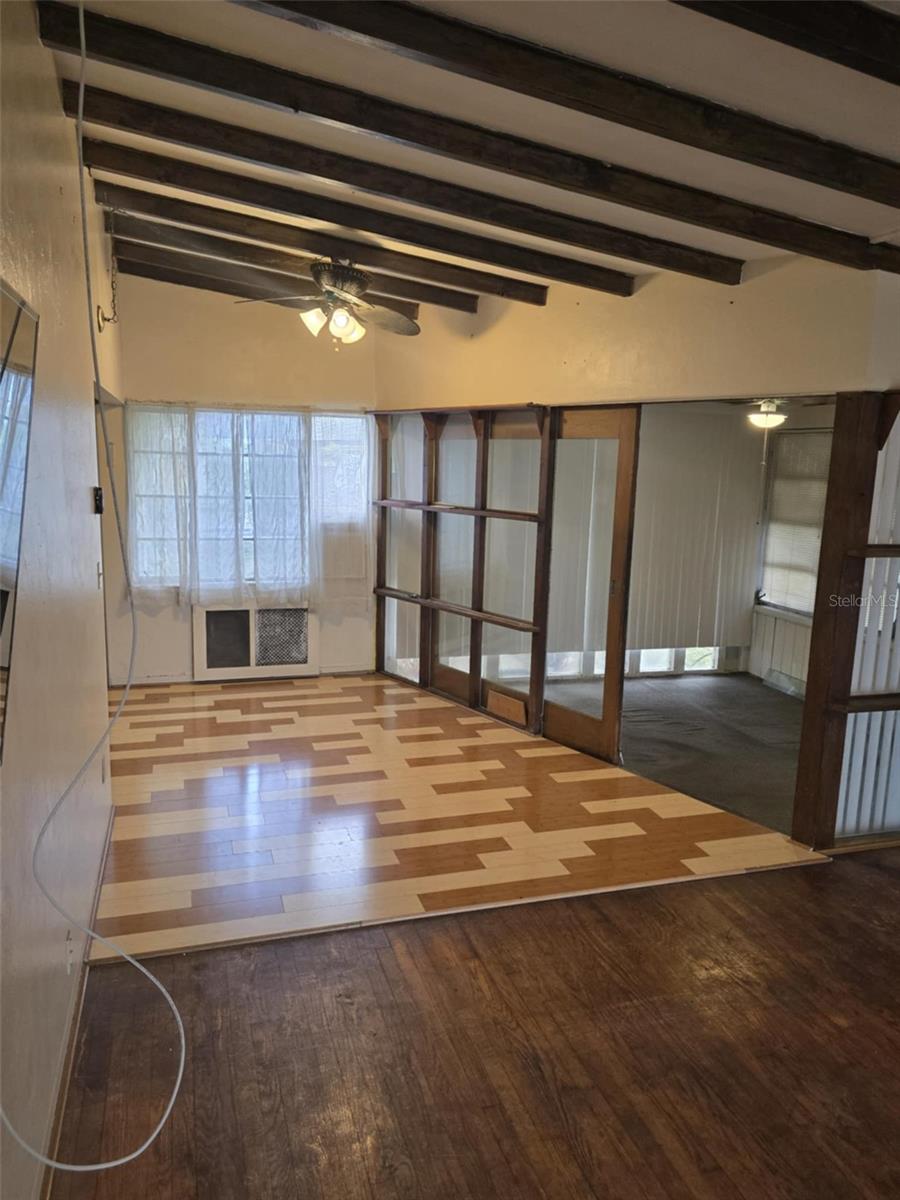 Image 8 of 15 For 2700 9th Avenue N