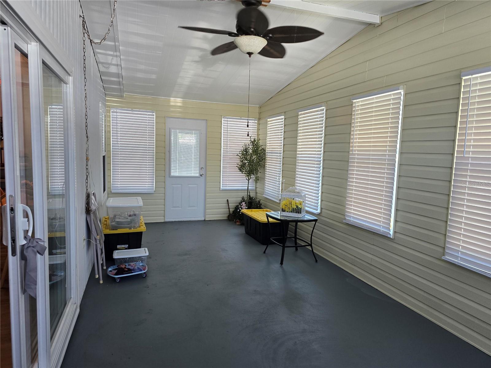 Image 2 of 43 For 134 Paradise Lane