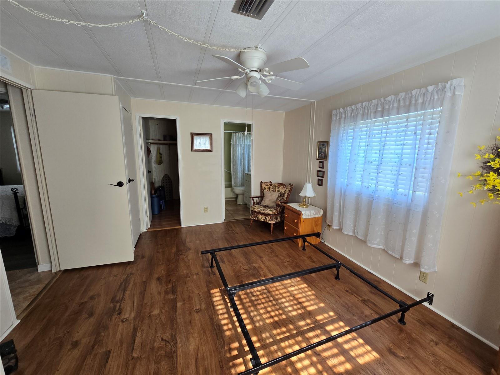 Image 6 of 43 For 134 Paradise Lane