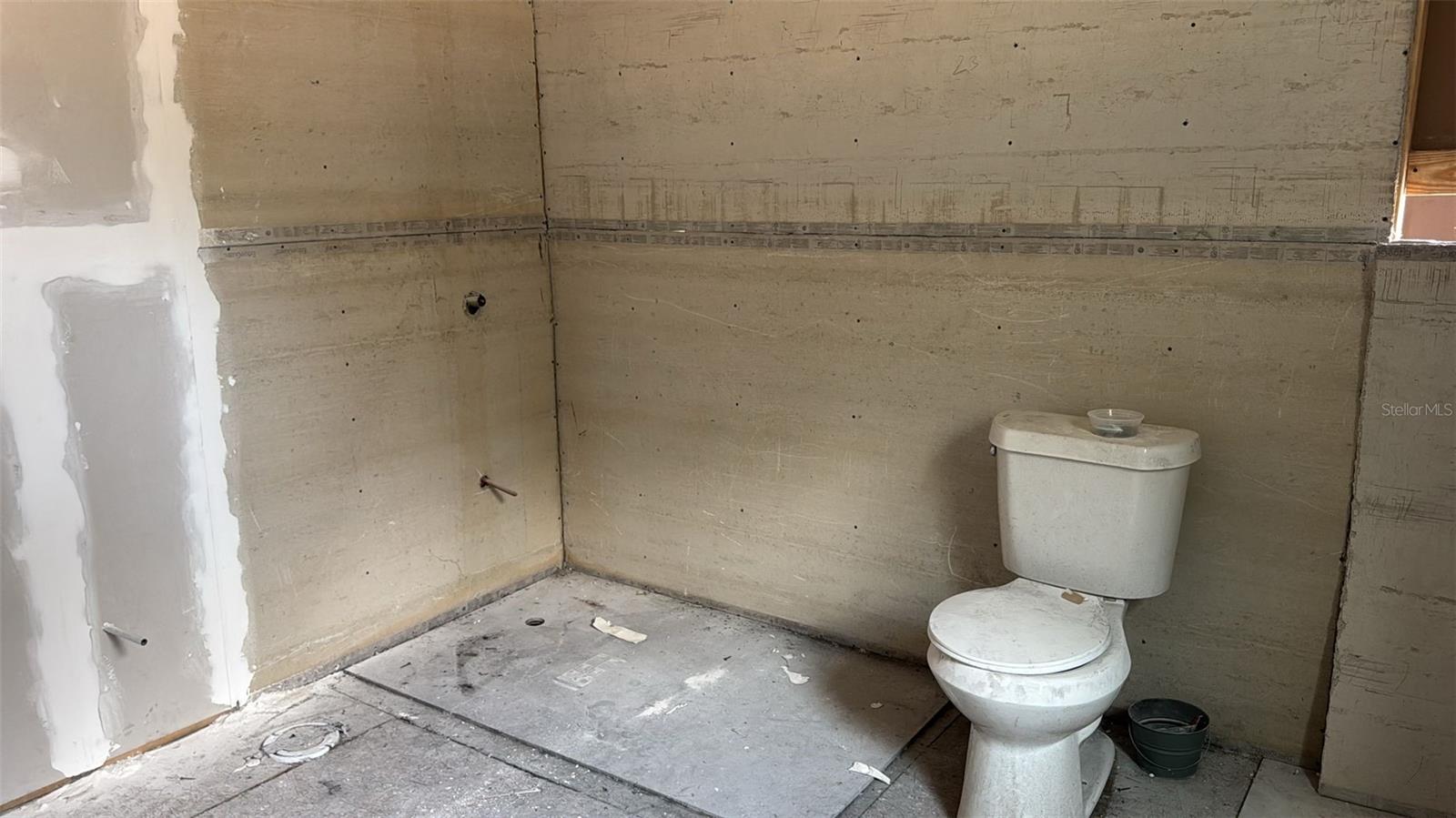 Image 8 of 11 For 1928 Old Apopka Road