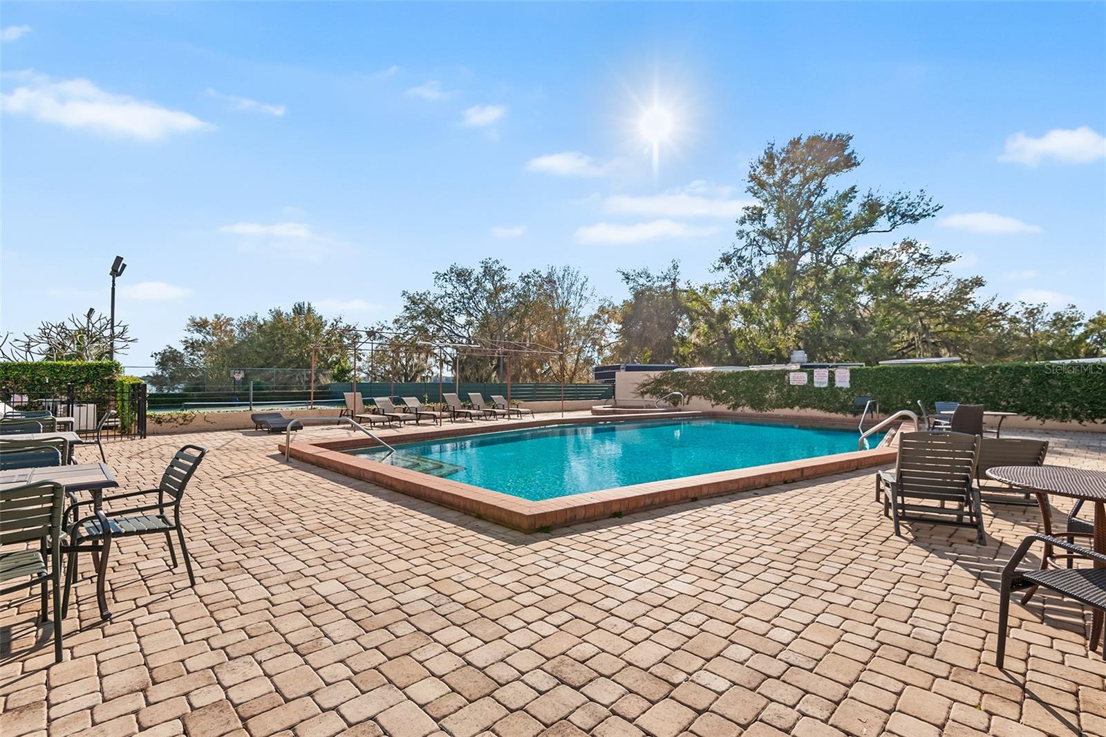 Image 40 of 45 For 15 Casarena Court