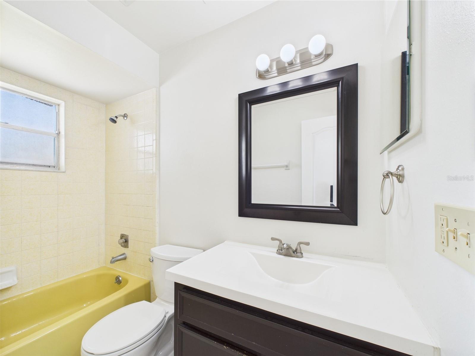 Image 30 of 86 For 2434 Mill Run Boulevard