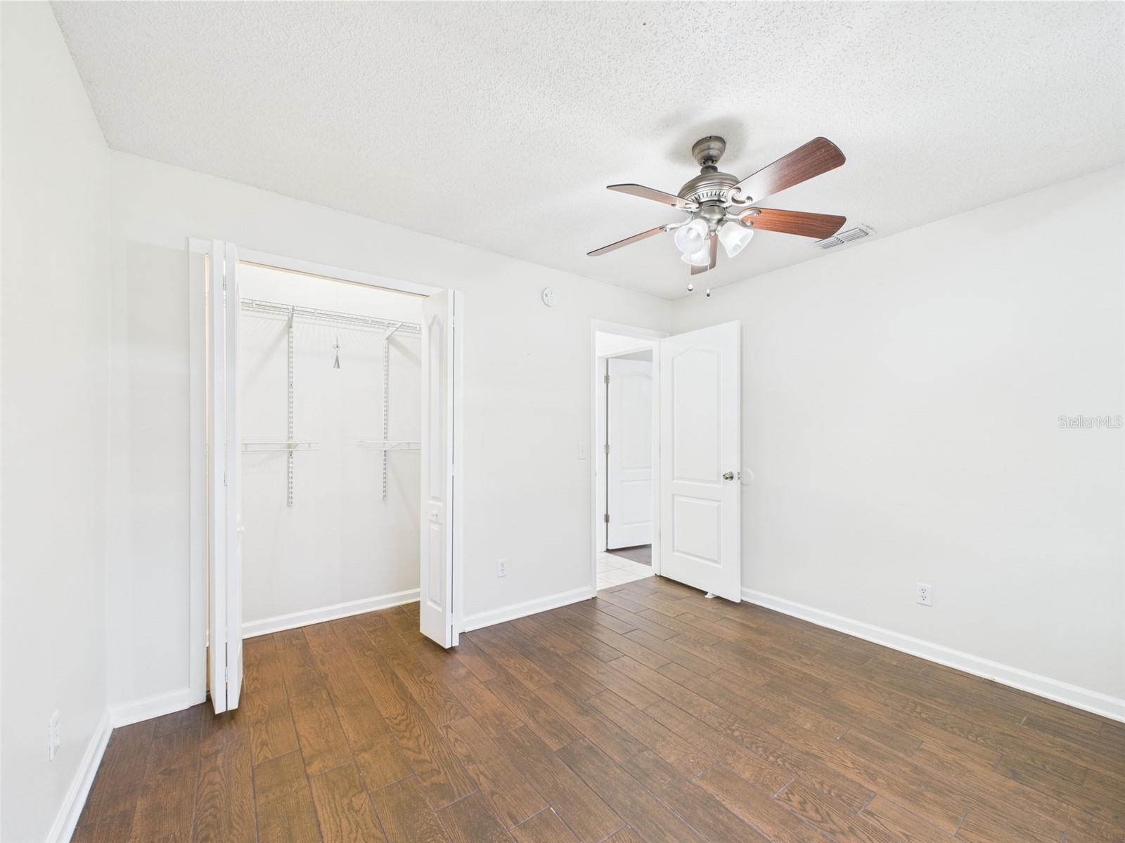 Image 47 of 86 For 2434 Mill Run Boulevard