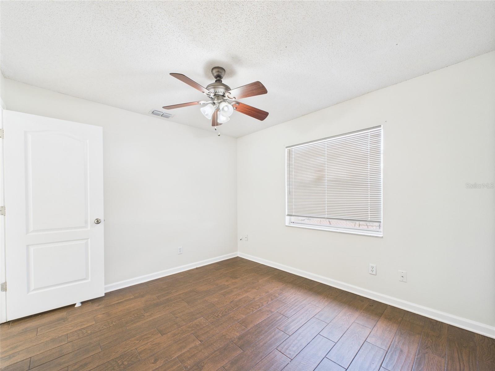 Image 49 of 86 For 2434 Mill Run Boulevard