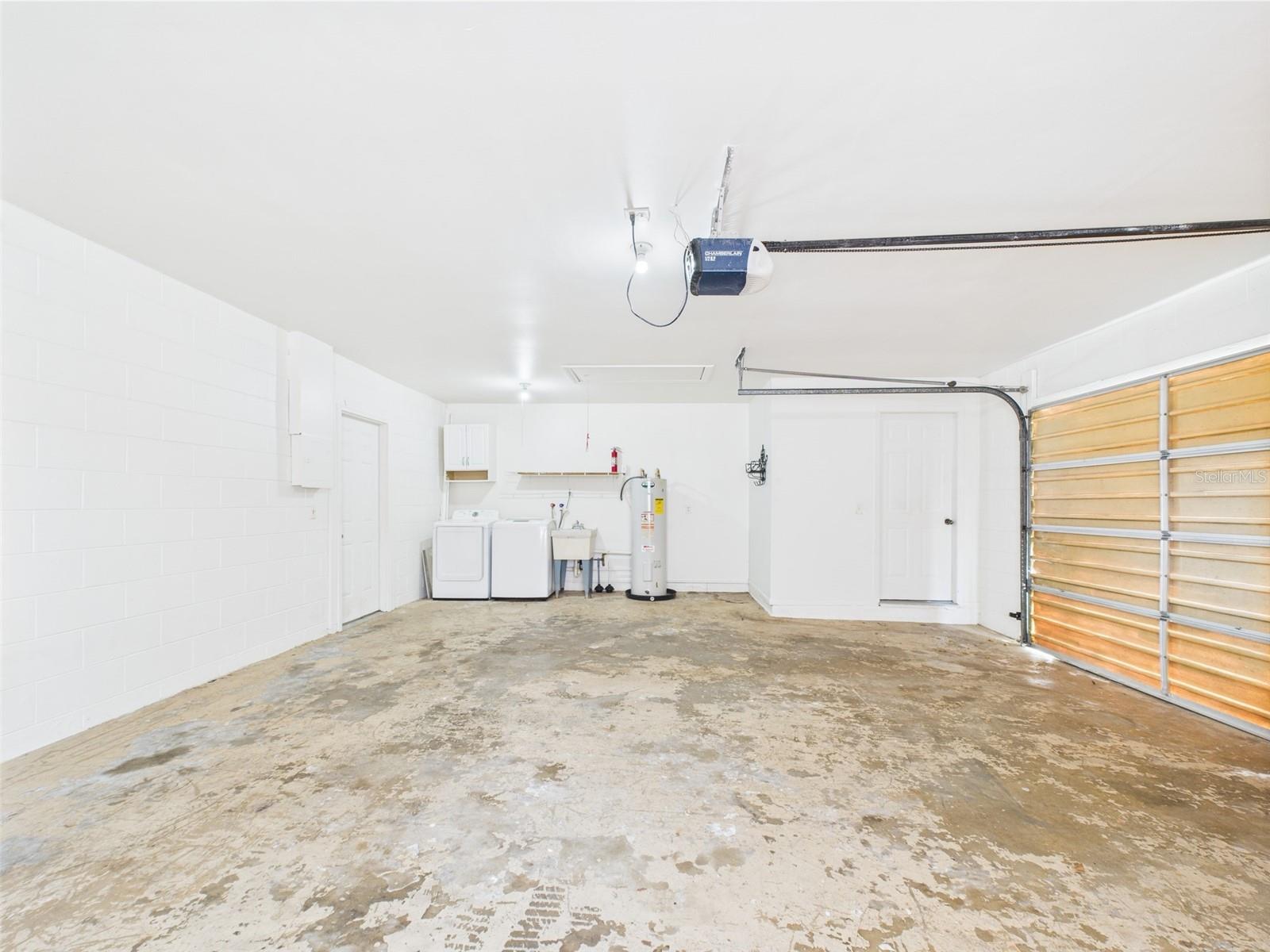 Image 61 of 86 For 2434 Mill Run Boulevard