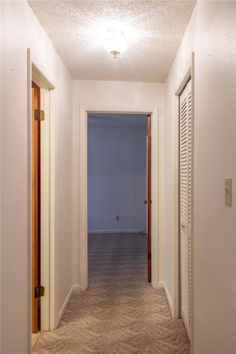 Image 17 of 18 For 907 Van Drive
