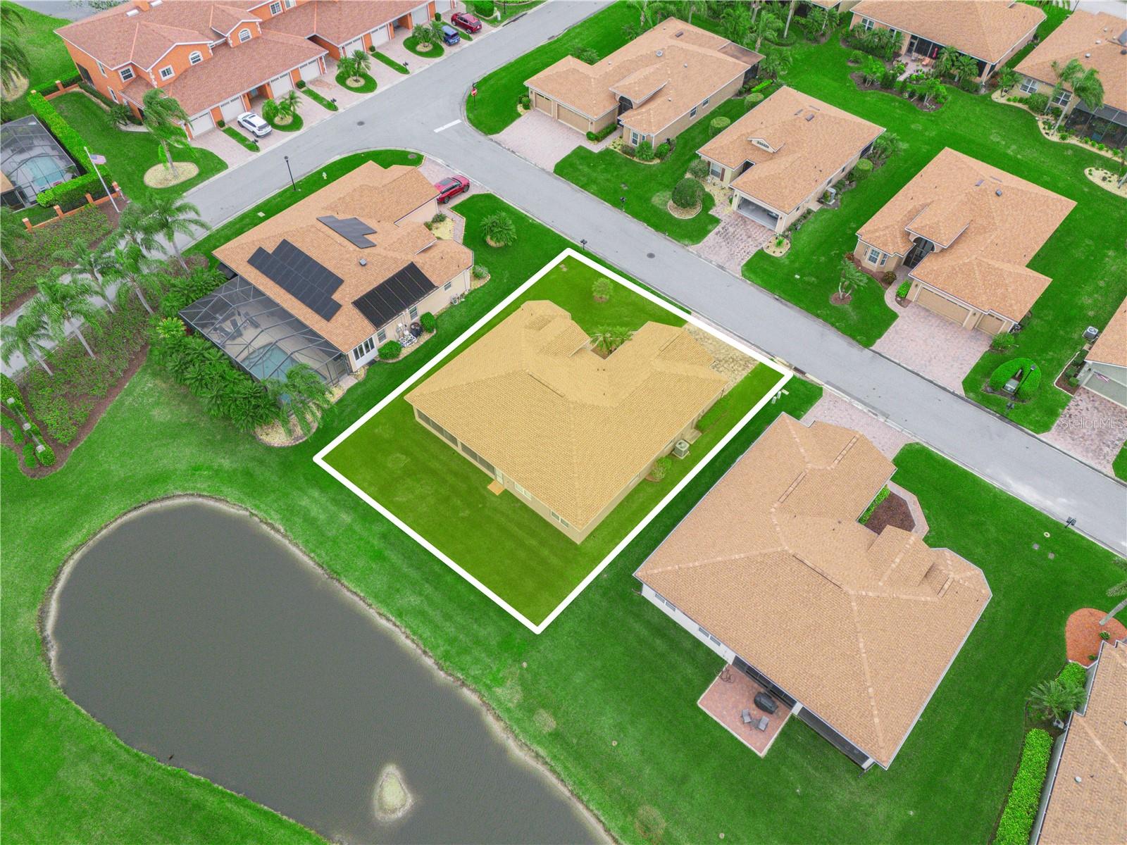Image 32 of 32 For 4073 Sable Loop Drive