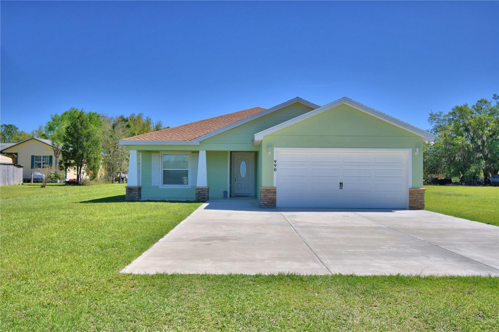 Details for 990 Brooke Road, FORT MEADE, FL 33841