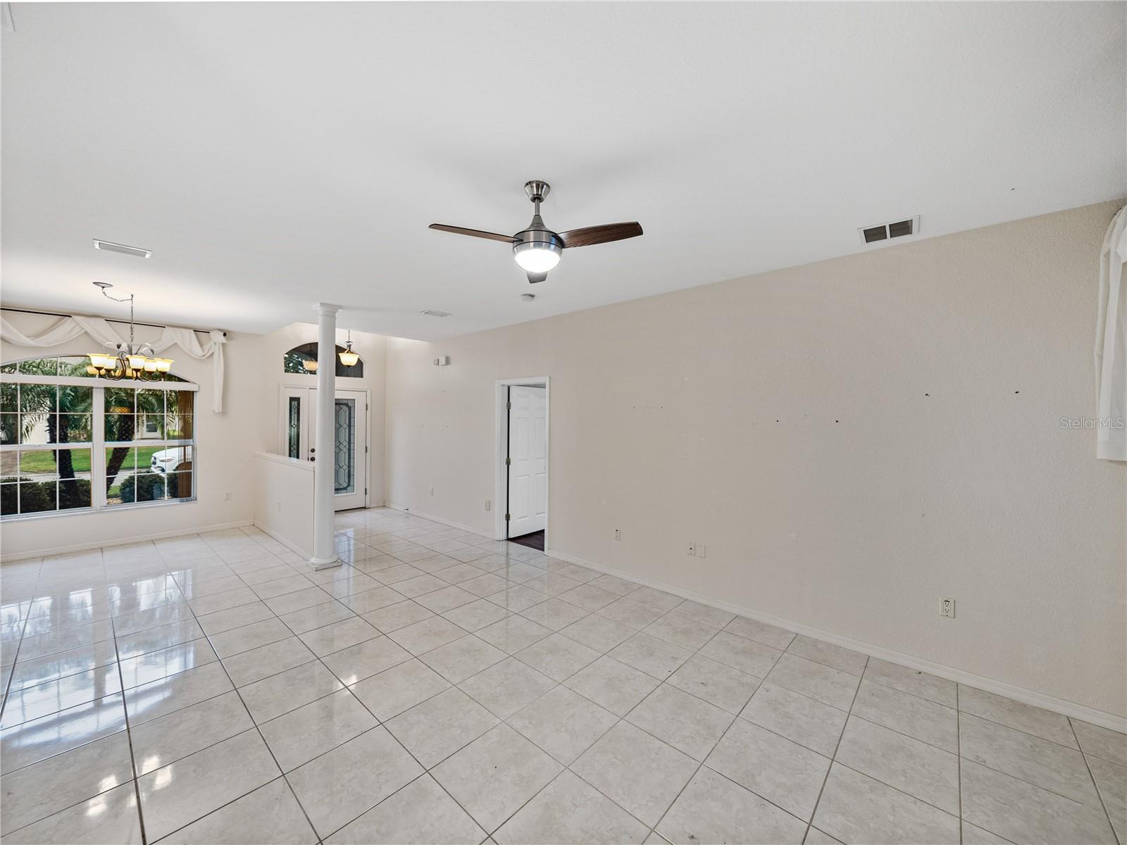 Image 10 of 73 For 4232 Roebelenii Drive