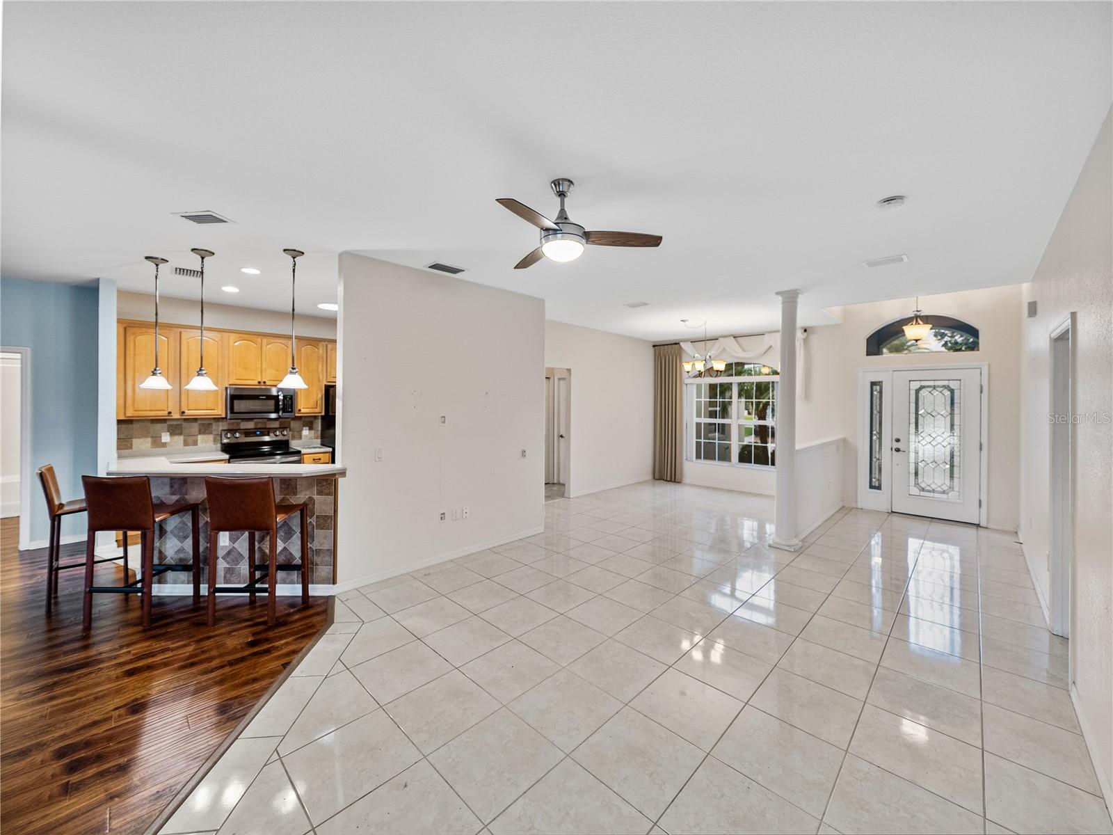 Image 13 of 73 For 4232 Roebelenii Drive
