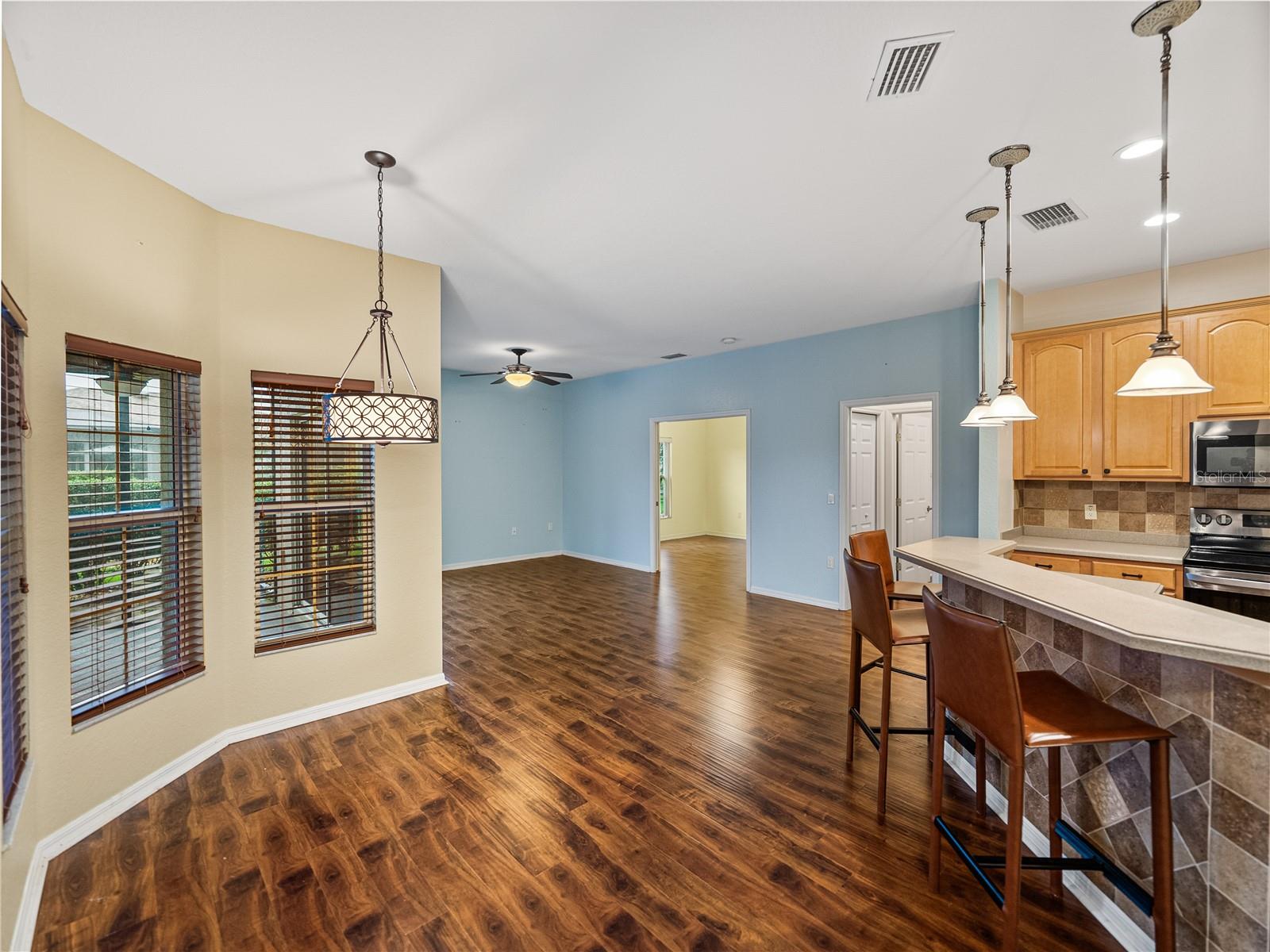 Image 20 of 73 For 4232 Roebelenii Drive