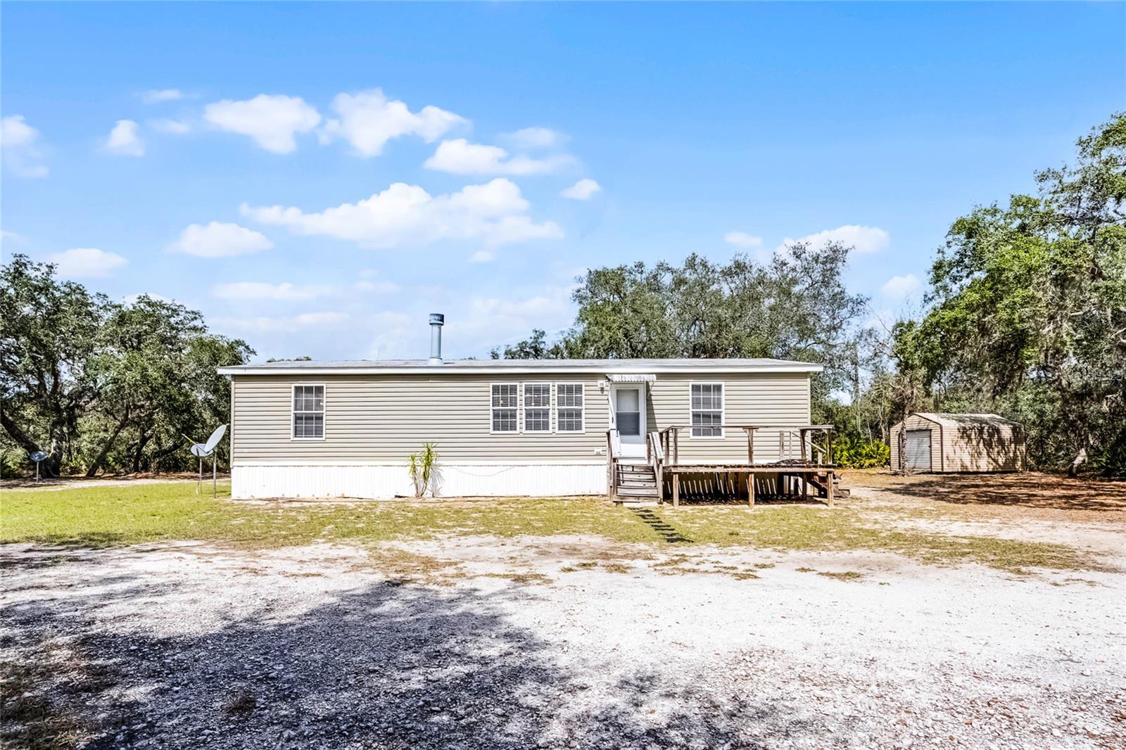 Details for 2025 Tiger Creek Trail 4, LAKE WALES, FL 33898