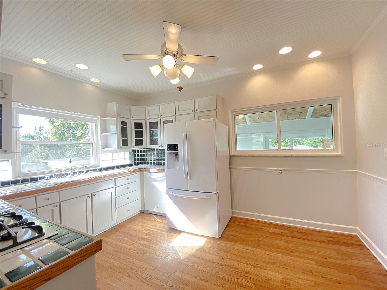 Image 11 of 29 For 737 Carlton Avenue