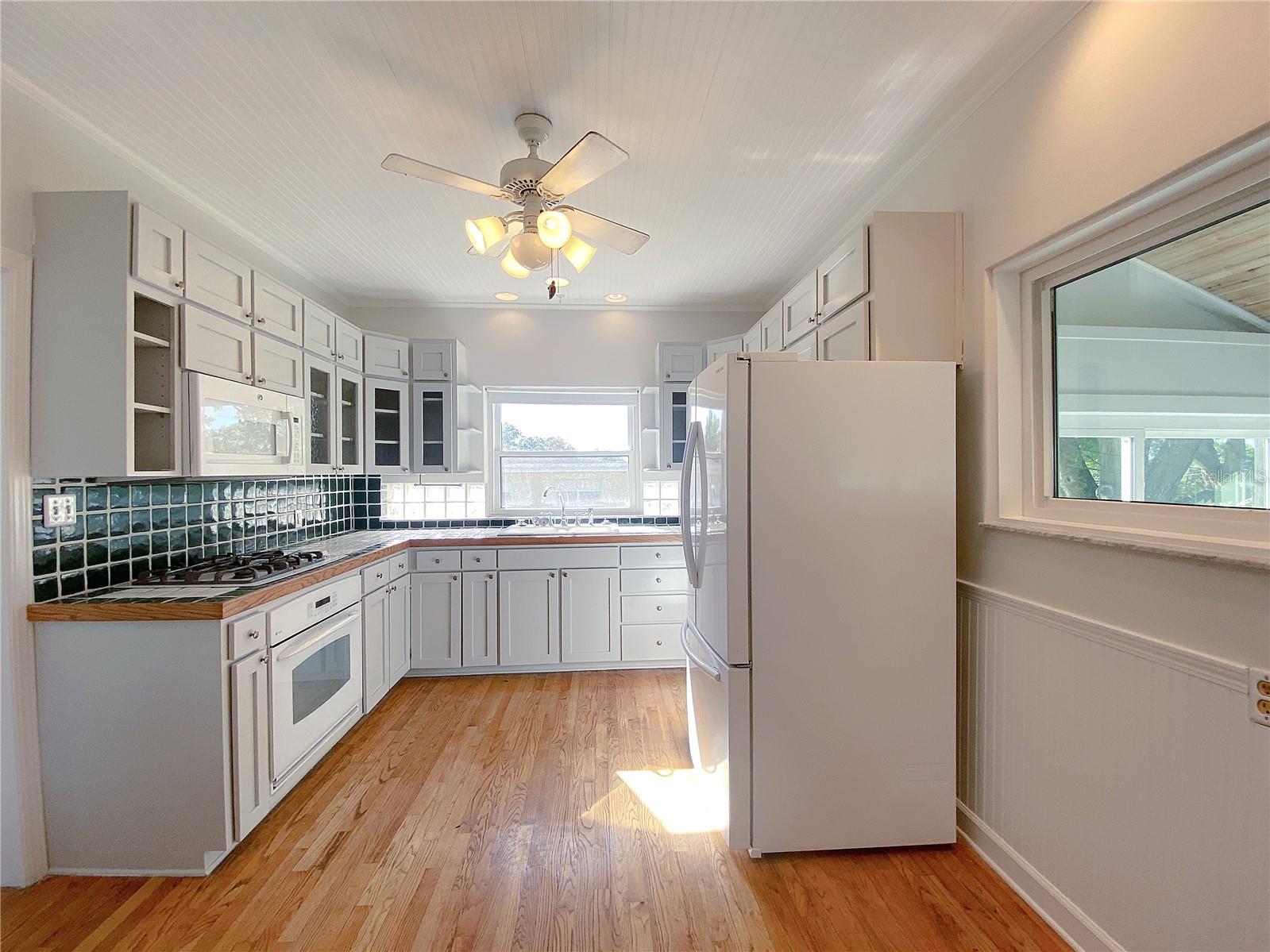Image 12 of 29 For 737 Carlton Avenue