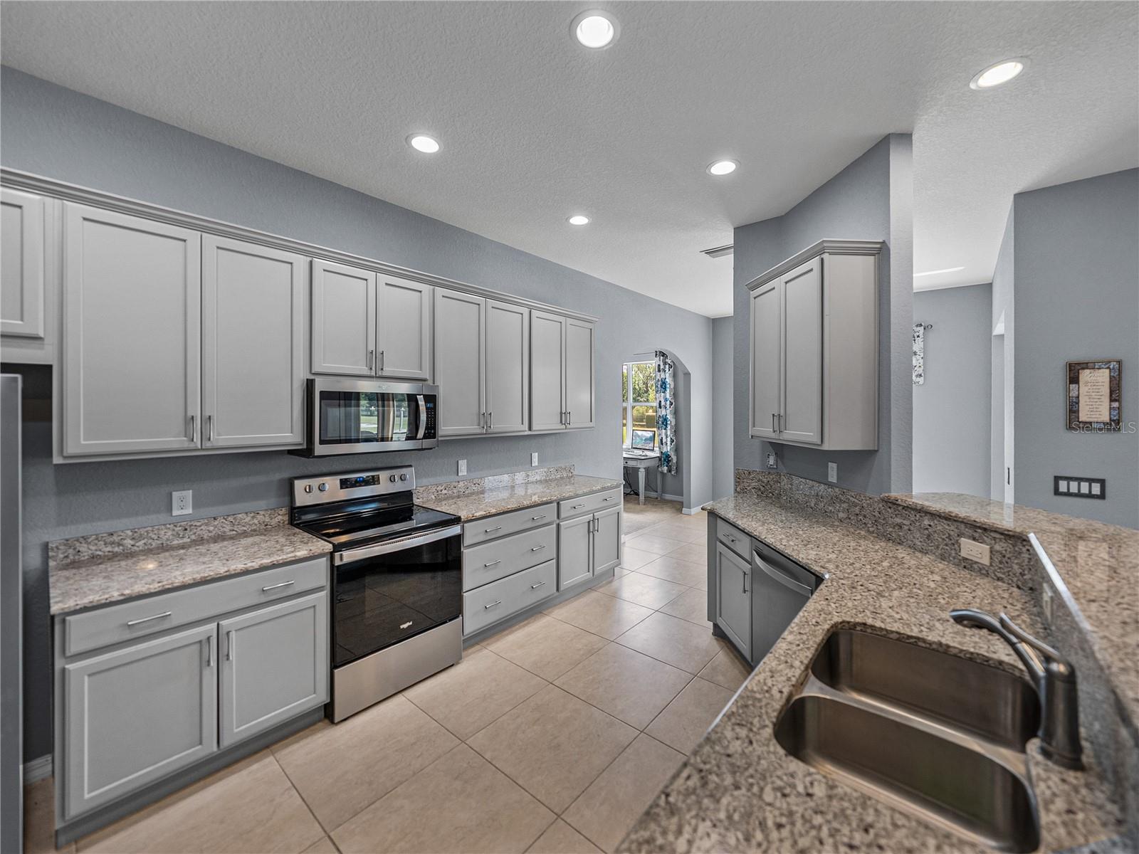 Image 15 of 90 For 1124 Sawgrass Drive