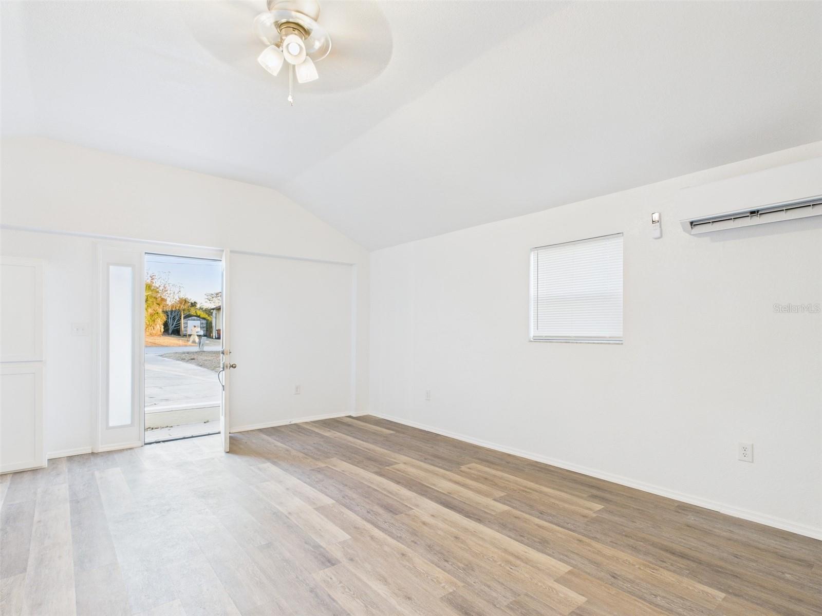 Image 21 of 38 For 201 Main Street