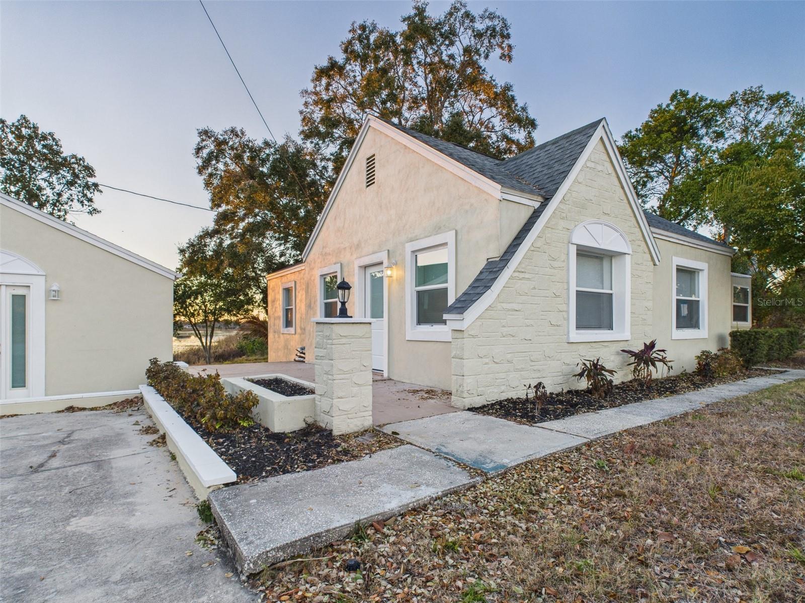 Image 28 of 38 For 201 Main Street